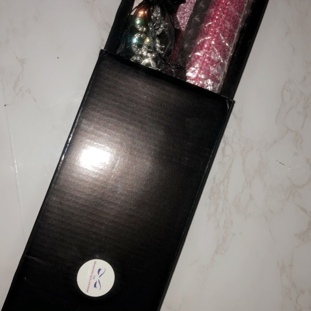 Hair irons - Picture 3 of 5